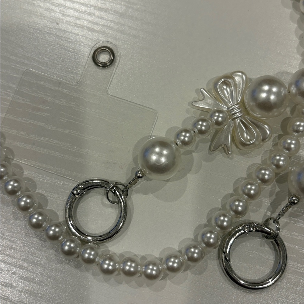 New Pearl Beaded Cell Phone Crossbody Lanyard with Bow Accent - White - Picture 3 of 4